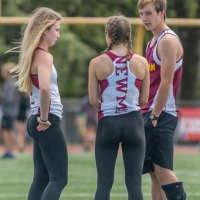 Candid girls in leggings