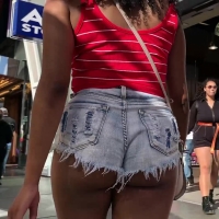 Candid ebony babe showing her sexy ass cheeks in cut off denim shorts major_booty_shorts_full.mp4.mp4-2022-08-01-07h13m19s724.jpg