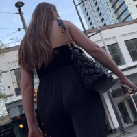 Pretty candid college girl with some slim jiggle in black pants Black pants.mp4-2025-08-01-09h46m28s051.jpg