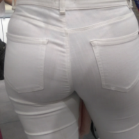 Latina with a nice ass in tight white jeans Latina in white jeans