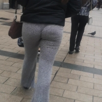 Candid hottie with a firm ass and with some jiggle in grey flared leggings Grey leggings jiggly ass on stairs.mp4-2022-08-04-18h12m45s582.jpg