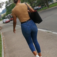 Candid sexy babe with a great ass in tight jeans waiting for and riding the bus 74488948.mp4-2023-08-03-17h24m51s163.jpg