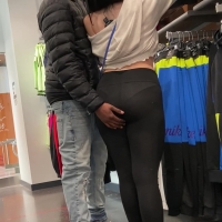 Candid hot brunette chick with some major vpl and a sexy ass in black leggings VPL.mp4-2022-08-05-07h42m57s470.jpg