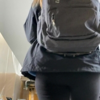 College booty in leggings