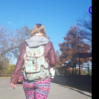 Patterned leggings jiggle