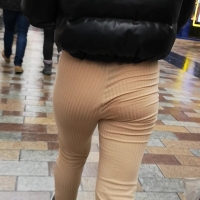 Candid skinny chick in beige leggings with a nice ass and showing her black thong Stradavarius beige vpl babe.mp4-2022-08-07-11h04m08s125.jpg