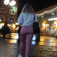 Candid Swedish babe with a nice ass pink leggings QVR_2019_12_29_17_39_25_1.mp4-2023-08-08-16h42m30s769.jpg