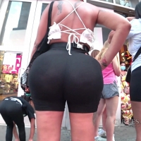 Monster milf booty