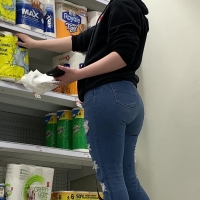 Candid big booty babe in tight jeans at the bookstore and walking around the mall (part 2) IMG_5204.MOV-2023-08-10-13h51m24s739.jpg