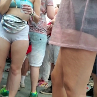 Big booty blonde in shorts