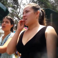 Candid white girl with nice tits showing cleavage white babe.mp4-2023-08-11-15h25m44s377.jpg