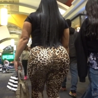 Candid thick Latina babe with a phat ass in leopard print leggings cb81.mp4-2024-08-11-10h40m49s133.jpg