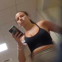 Busted by a sexy candid brunette college babe with a nice ass in spandex shorts Street457.mp4-2024-08-11-12h27m24s013.jpg