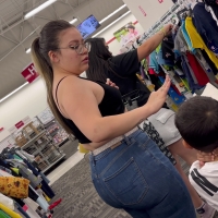 NerdyJeansLatina.mp4-2025-08-11-10h04m41s435.jpg