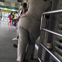 Big booty Latina lady