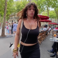 Candid brunette girl with big tits bouncing as she walks _NotMe TCZ 2025 - Busty brunette on the run .mp4-2025-08-16-06h12m02s622.jpg