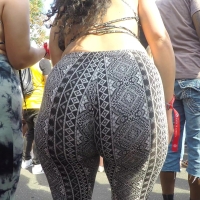 Candid sexy Latina babe with a phat juicy booty in patterned leggings 668.mp4-2025-08-16-06h31m10s017.jpg