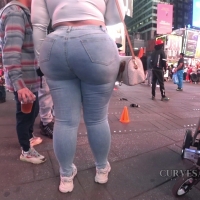Unreal ass in jeans