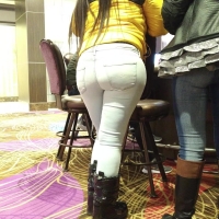 Candid ebony casino babe with a big booty in tight jeans WOW - 33.mp4-2024-08-17-09h11m25s342.jpg