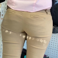 Brunette booty in pants