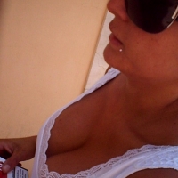 Busty candid brunette babe in yellow shorts and showing some cleavage serpiente567 - big busty promise 2. - 0015shot0066.jpg