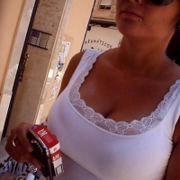 Busty candid brunette babe in yellow shorts and showing some cleavage serpiente567 - big busty promise 2. - 0017shot0100.jpg