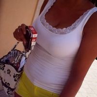 Busty candid brunette babe in yellow shorts and showing some cleavage serpiente567 - big busty promise 2. - 0022shot0122.jpg