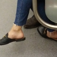 Mix of various candid feet and legs in public Candid legs and feet...._B8E520E.jpg