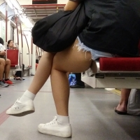Candid legs and feet...._F2D702D.jpg