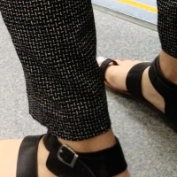 Candid legs and feet...._F90CC28.jpg