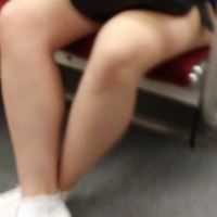 Candid legs and feet...._FE61C79.jpg