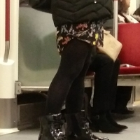 candid legs and feet...._0B98460.jpg