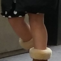 candid legs and feet...._3B68608.jpg