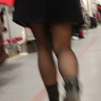 candid legs and feet...._07A3855.jpg