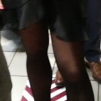 candid legs and feet...._701C116.jpg