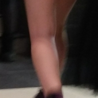 candid legs and feet...._0459912.jpg