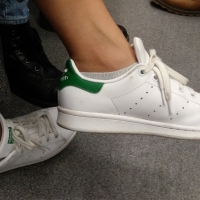 candid legs and feet...._D2C9CEF.jpg