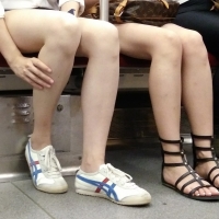 Mix of various candid feet and legs in public Candid legs and feet...._7CB5062.jpg
