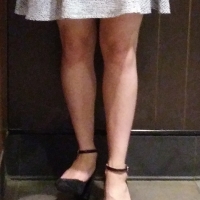 Mix of various candid feet and legs in public Candid legs and feet...._31B468C.jpg