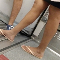 Mix of various candid feet and legs in public Candid legs and feet...._F1FDA5E.jpg