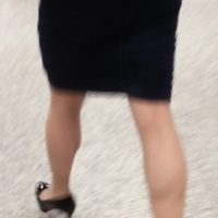 Mix of various candid feet and legs in public Candid legs and feet...._4EFA6AA.jpg