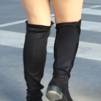 Mix of various candid feet and legs in public Candid legs and feet...._6EC594F.jpg