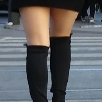 Mix of various candid feet and legs in public Candid legs and feet...._49A24B3.jpg