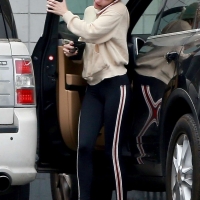 Emma Roberts paparazzi pics while in leggings at a gas station in Beverly Hills Emma-Roberts-at-a-gas-station--10.jpg