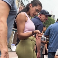 Hot candid nerdy brunette girl with a little camel toe action and a sexy smooth booty in green leggings Green Smoothie - Candid Creeps.mp4-2025-08-18-09h34m10s103.jpg