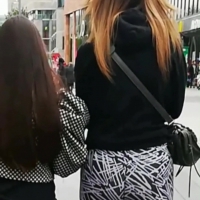 Patterned leggings booty