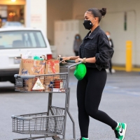 Lori Harvey grocery shopping at Bristol Farms in West Hollywood in leggings 09.jpg