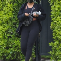 Lori Harvey candid looking sexy in leggings and a sports bra after pilates 17.jpg