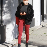 Skai Jackson paparazzi pictures in red leggings going to the gym Skai-Jackson---Practice-for-semi-finals-week-at-the-DWTS-studio-in-Los-Angeles-01.jpg