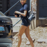 Skai Jackson candid teen booty and panty line in spandex shorts 08.jpg